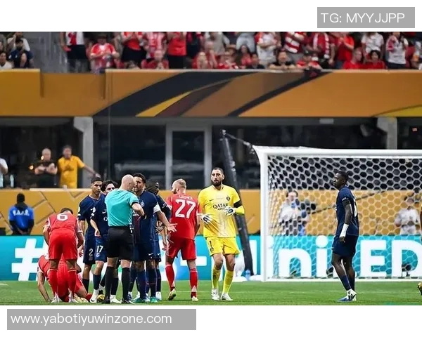 哈曼盛赞拜仁与巴黎对决将成巅峰对决两队实力不容小觑