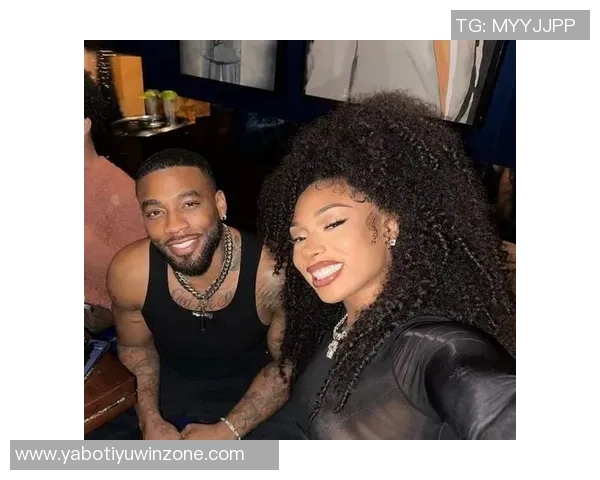 克莱女友马冬梅甜蜜分享二人合照引发热恋话题引网友热议