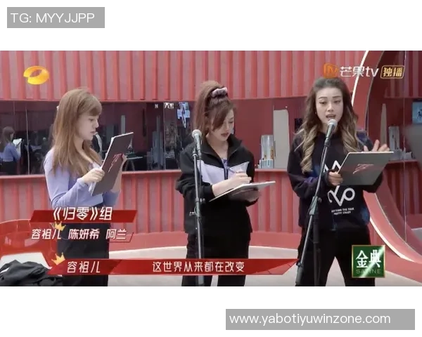 罗马诺与菲米亲密合影赞其场上表现与场下魅力并存